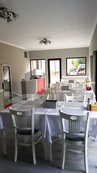 Busteni, vila pensiune, zona centrala, afacere functionala.